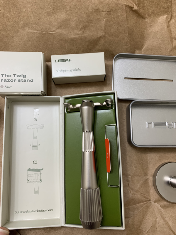 Twig Razor Review - Zero Waste Shaving from Leaf Shave