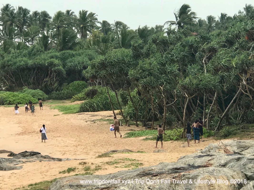 Sri Lankans Tangalle Beach